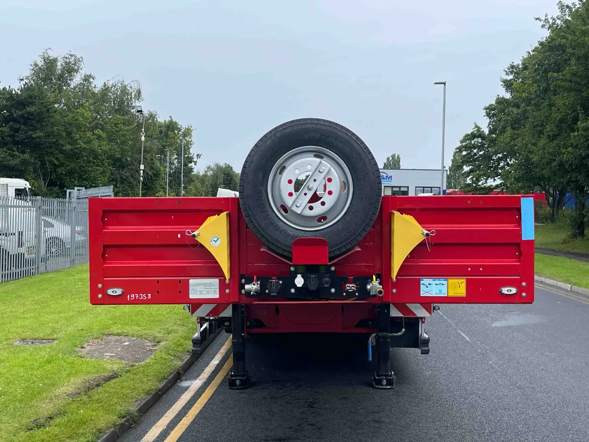 2025 KASSBOHRER 5 AXLE EXTENDABLE LOADER 80,200KG - Image 2