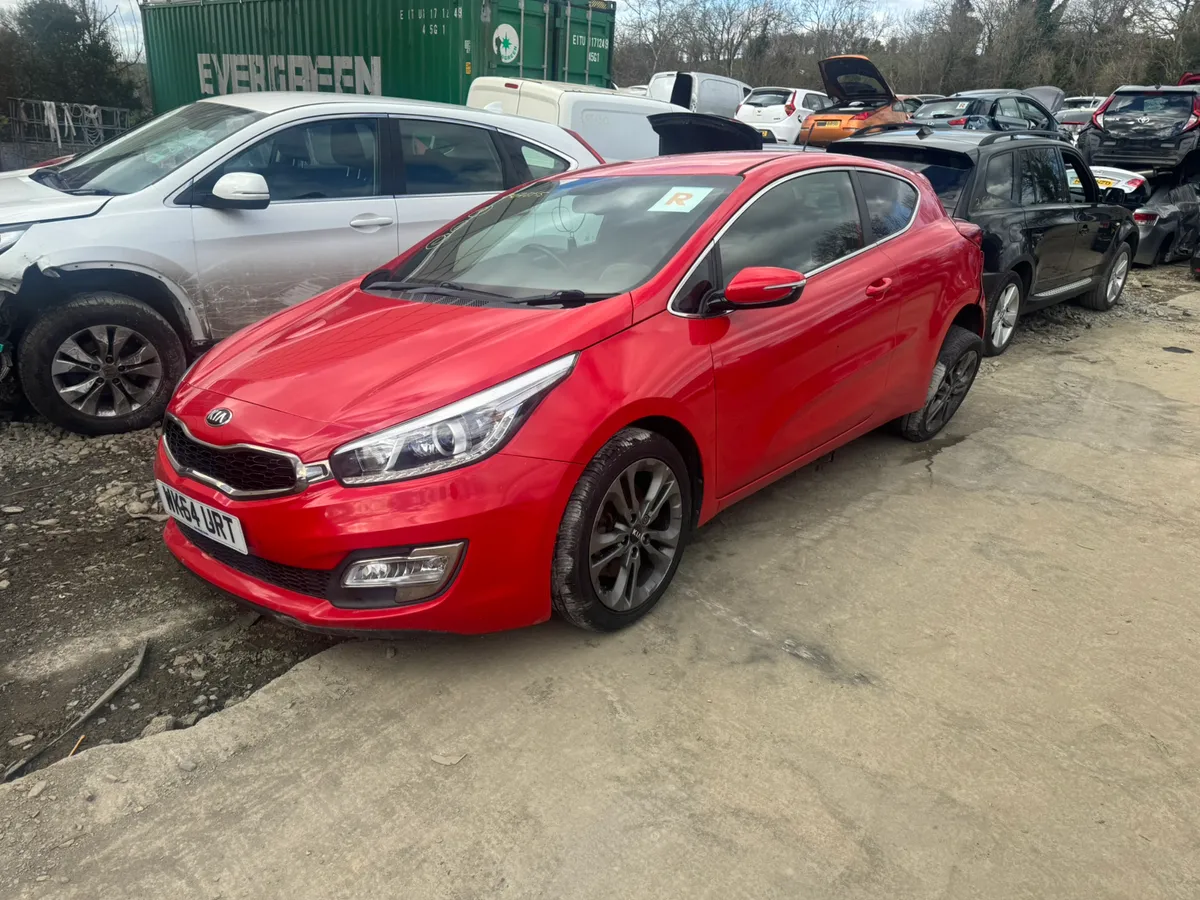 Breaking 2014 Kia pro ceed 1.6p - Image 1