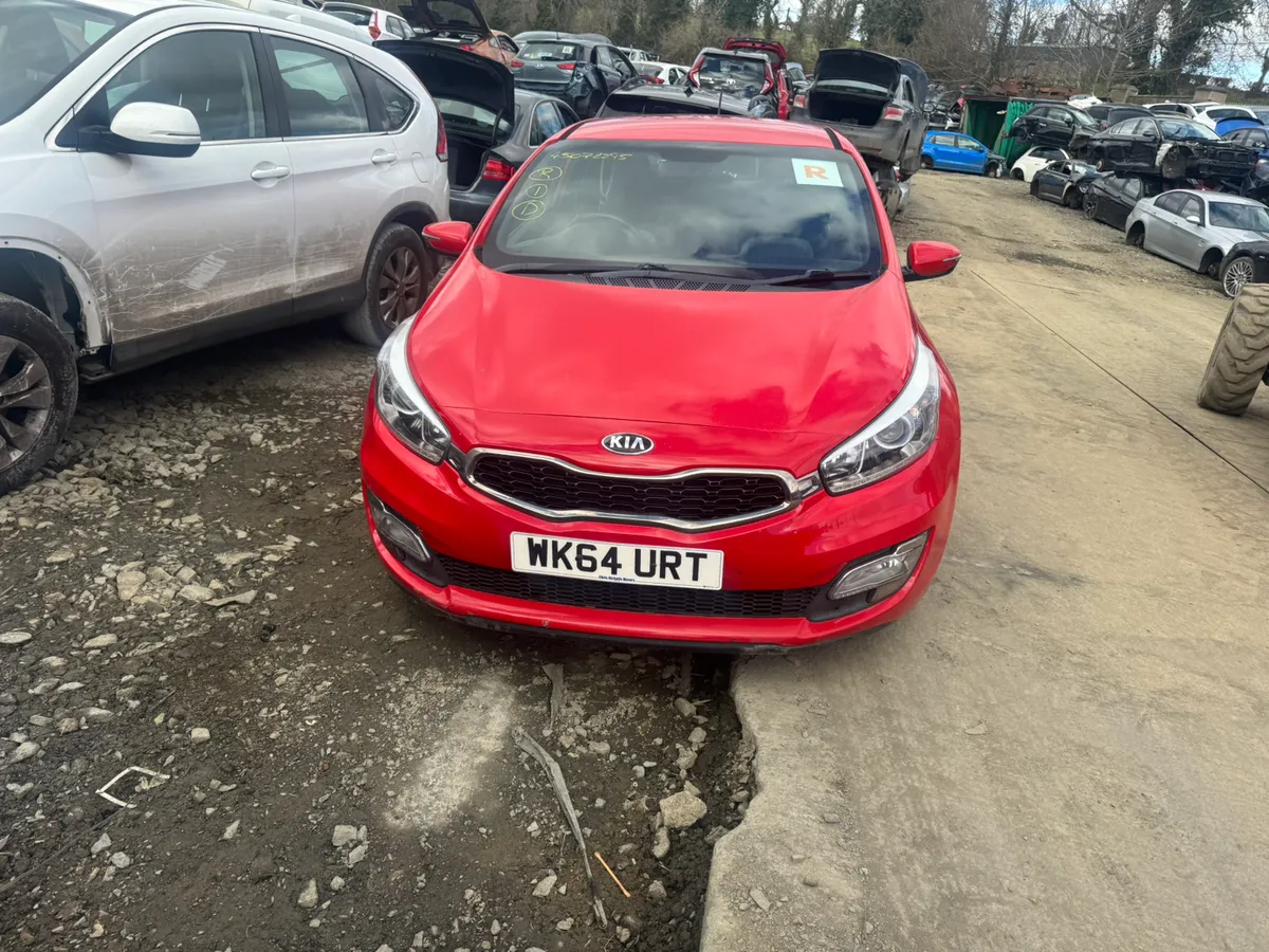 Breaking 2014 Kia pro ceed 1.6p - Image 2