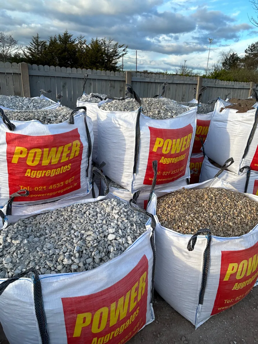 DECORATIVE STONE - Image 1