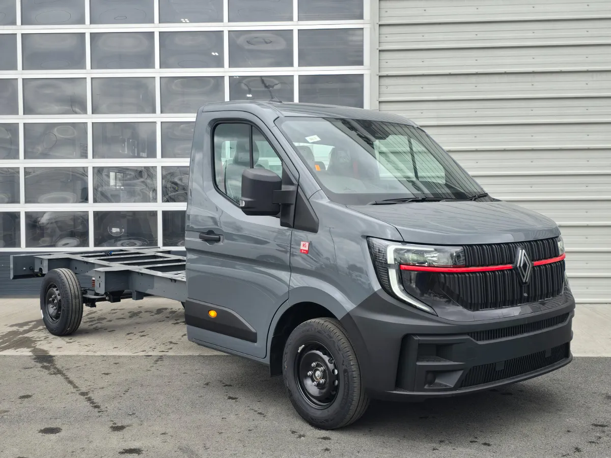 Renault Master Red Edition Chassis and Cab 150BHP - Image 1