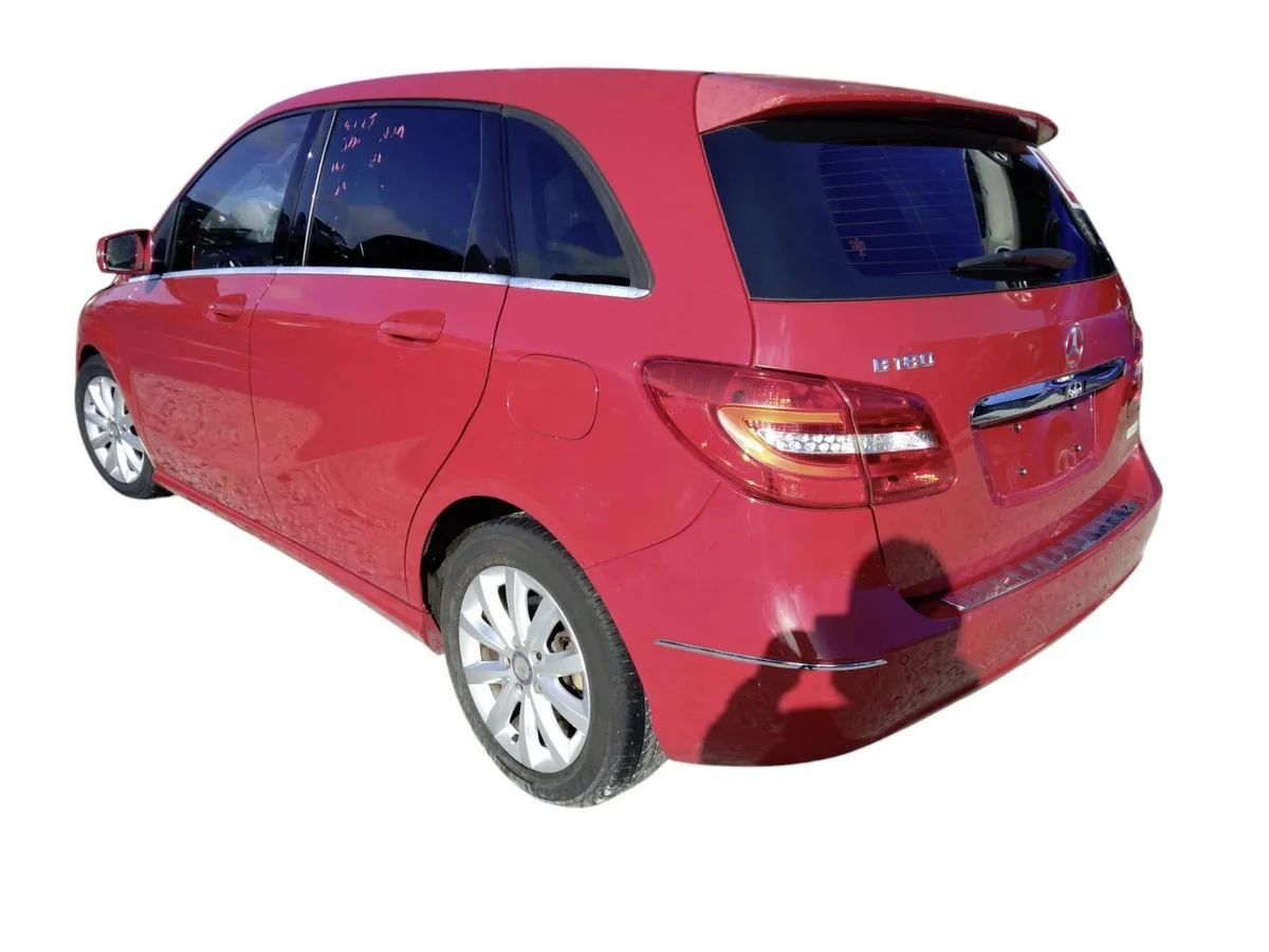 2014 MERCEDES BENZ B CLASS Breaking/Dismantling - Image 4