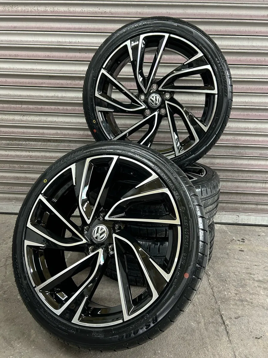 *New* Volkswagen Adelaide Style Alloys - Image 1