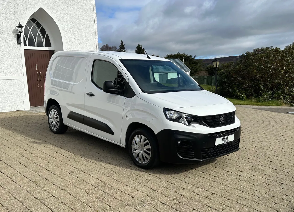 2021 Peugeot Partner Professional 1.5 100bhp - Image 1