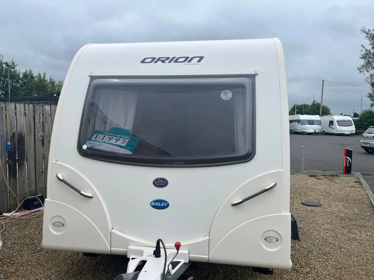2011 BAILEY ORION 440 4/5 BERTH MINT CARAVAN - Image 4