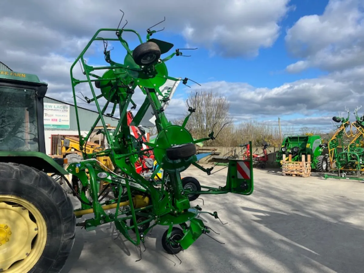 McHale  Pro--M6-770 Tedder - Image 1