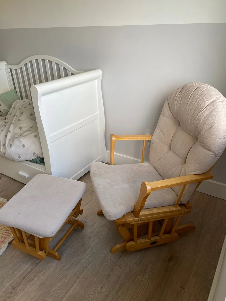 Baby / Feeding Chair and Footstool - Image 1