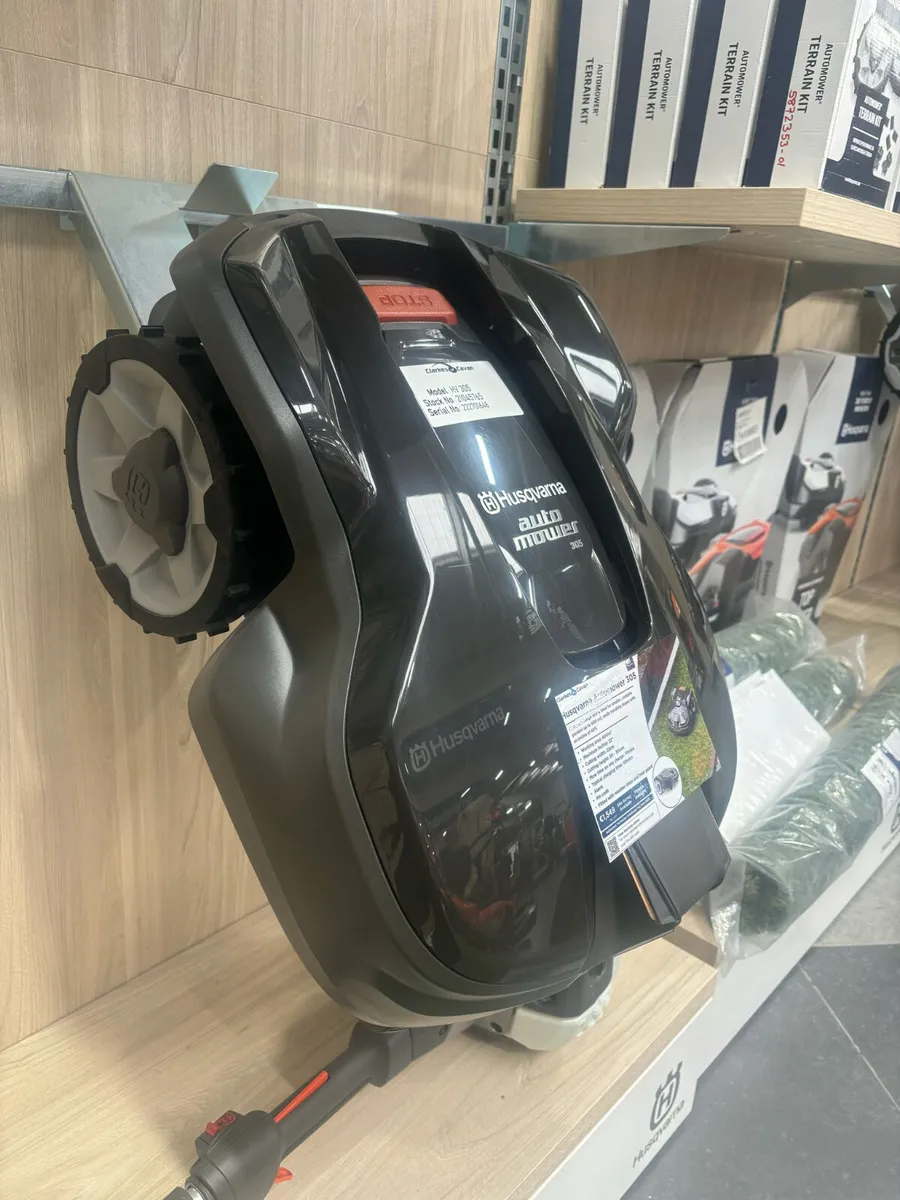 Robotic Lawnmowers - Image 1