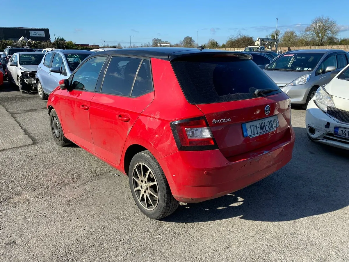 Skoda fabia 2017 1.0 petrol ⛽️ - Image 4