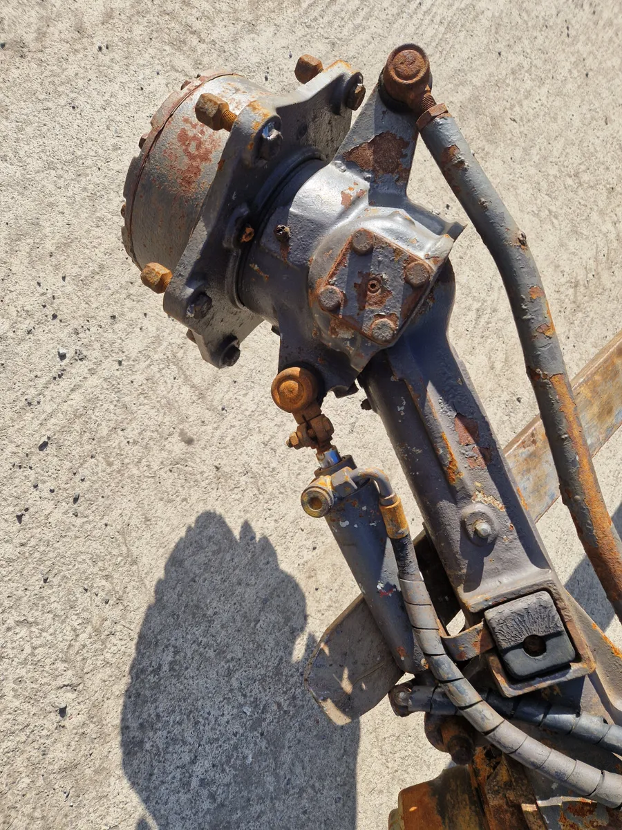 Tractors 4x4 axle - Image 3