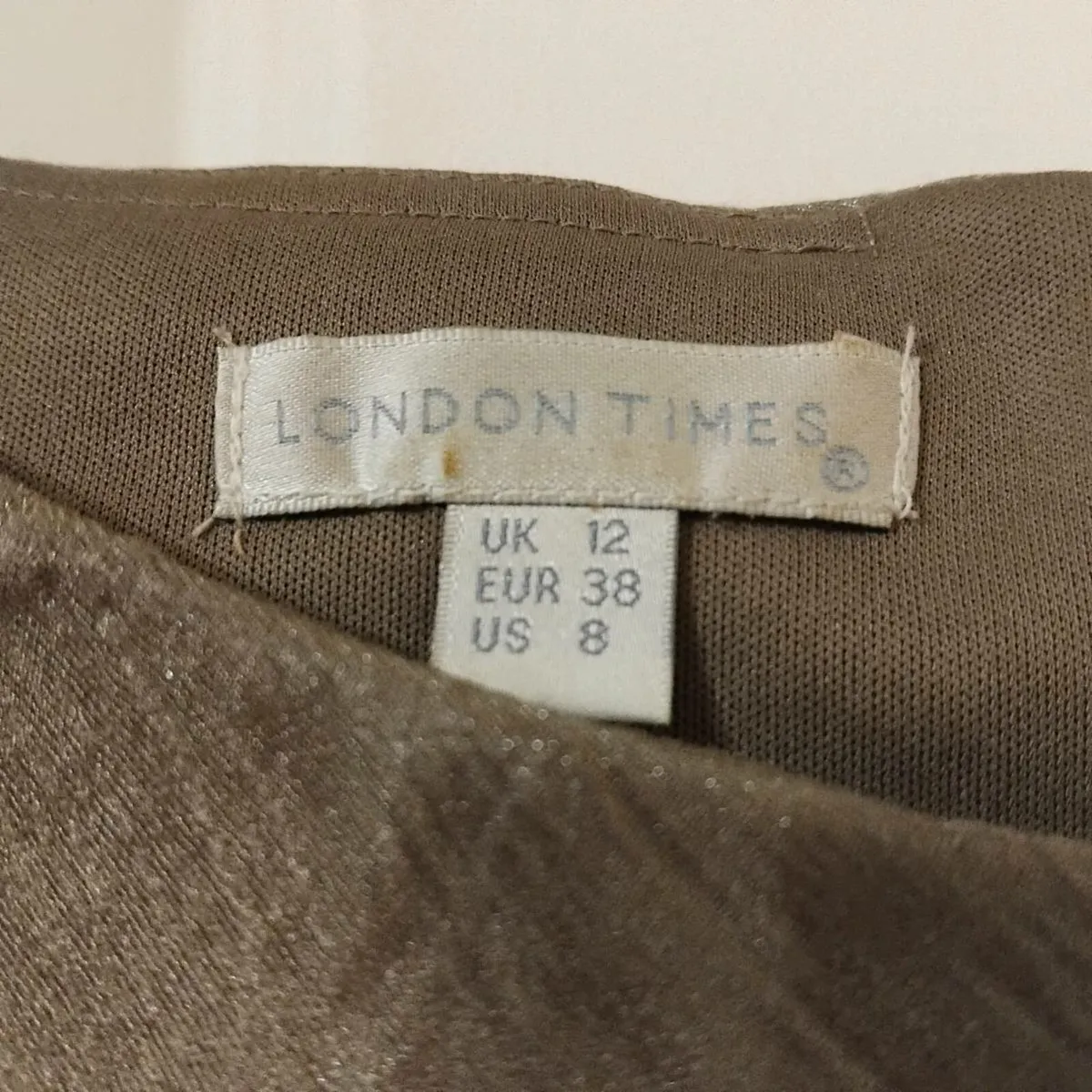 Ladies dress - Image 4