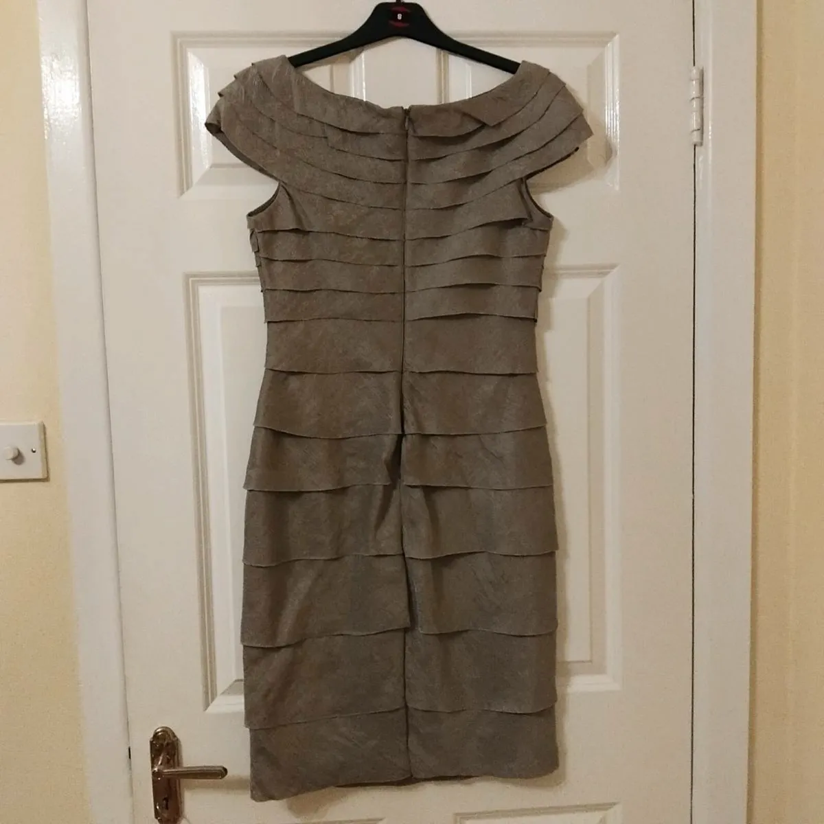 Ladies dress - Image 2