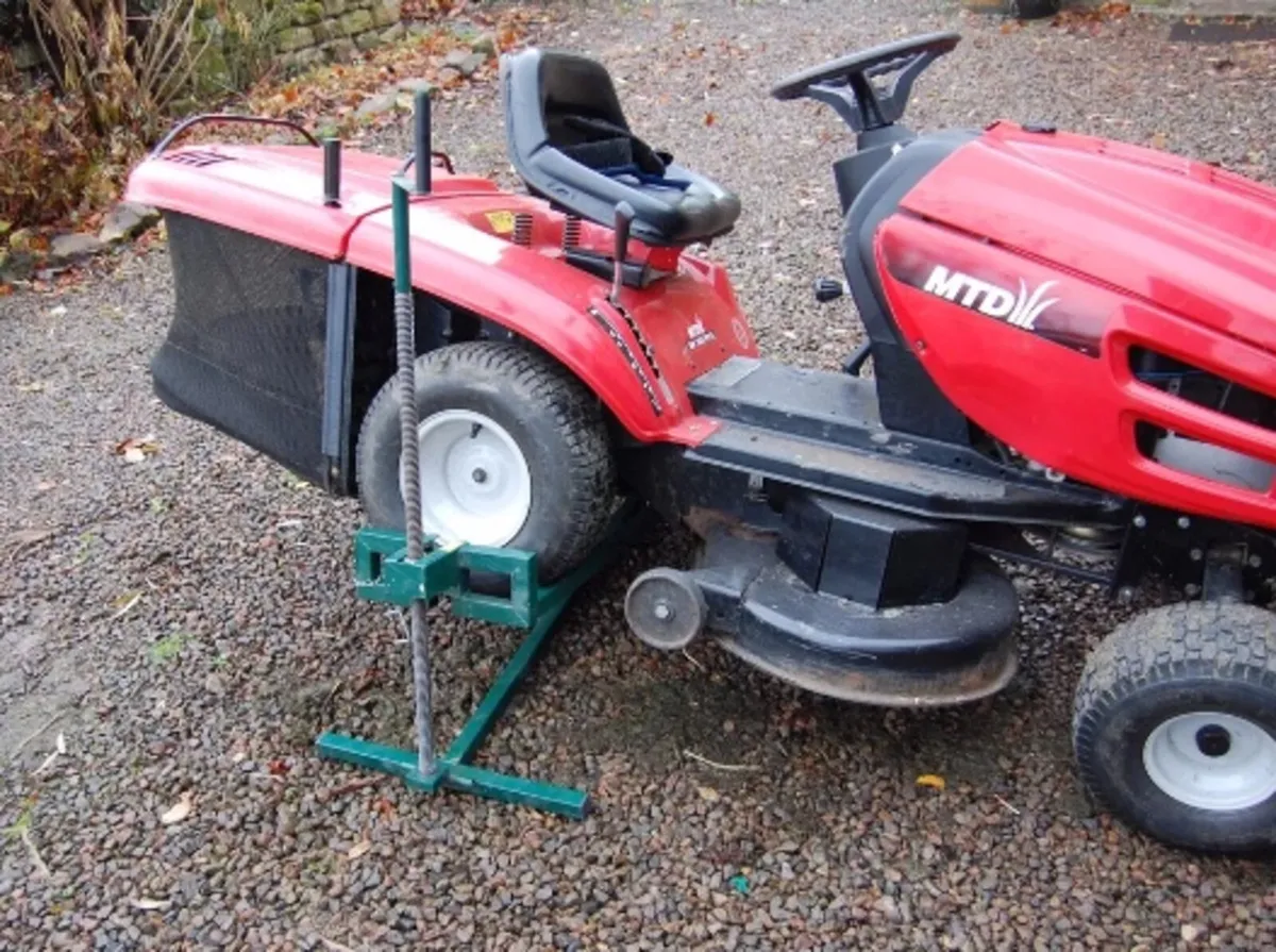 BLK FRI €10 OFF  Lawn Mower / Tractor Mower Lift - Image 2