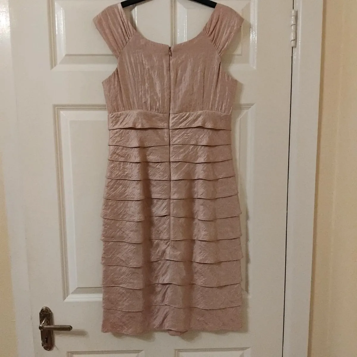 Ladies dress - Image 2