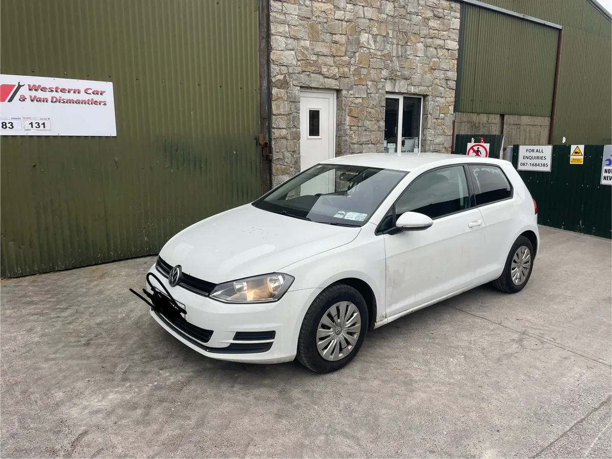 161 Volkswagen Golf 1.6 tdi for dismantling