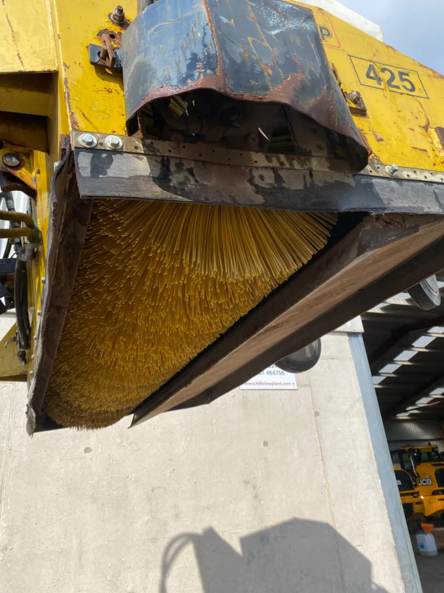 MRE MULTI SWEEPER 425 - Image 3