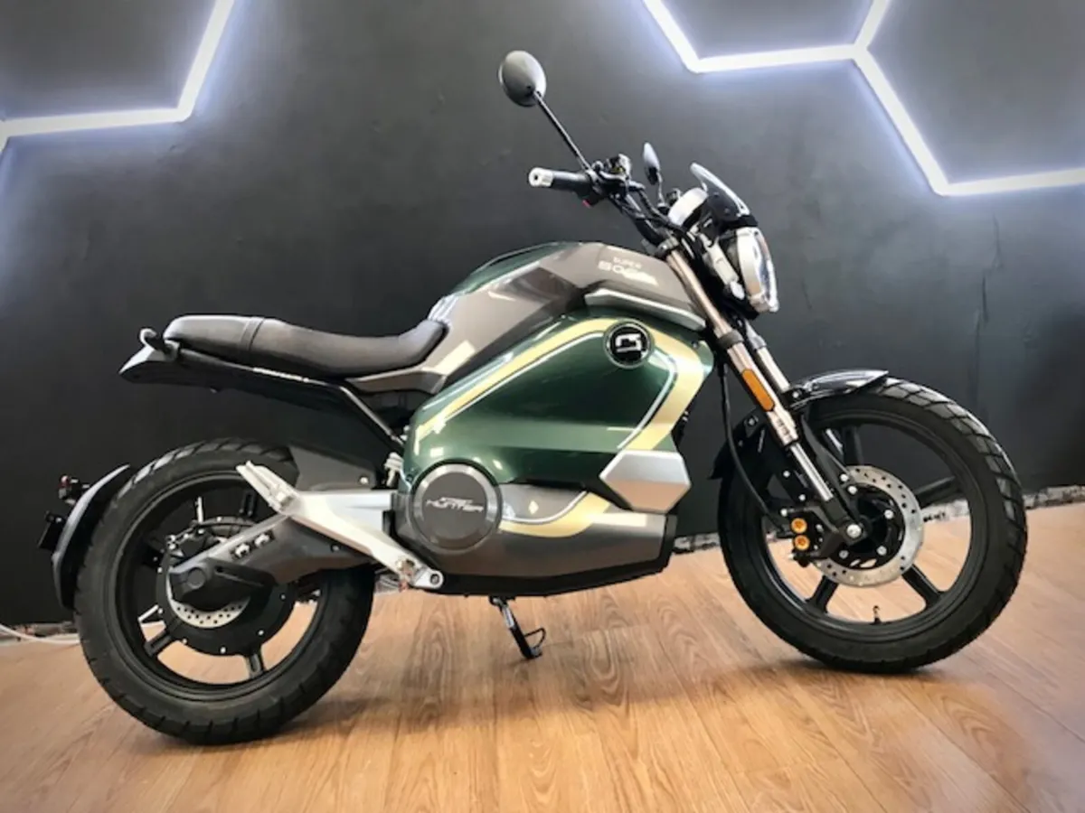 *EV* Super Soco TC Wanderer Electric Scooter - Image 2
