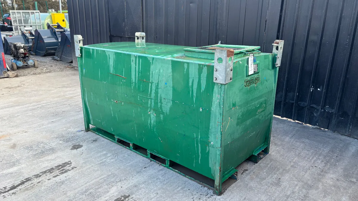 Western 2000L Fuel Bowser - Image 3