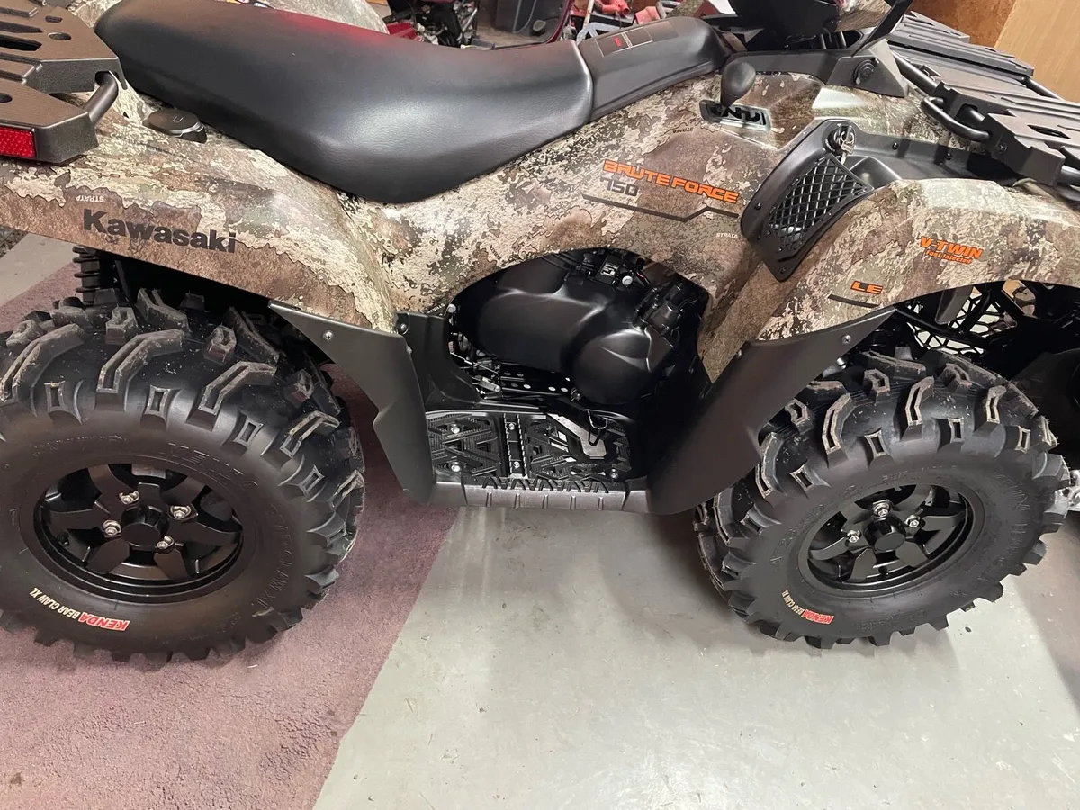 The New 750cc Kawasaki Own this 70€per week - Image 2