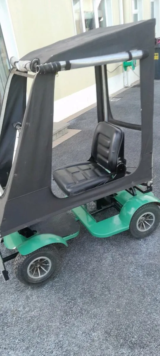 Golf buggy - Image 3