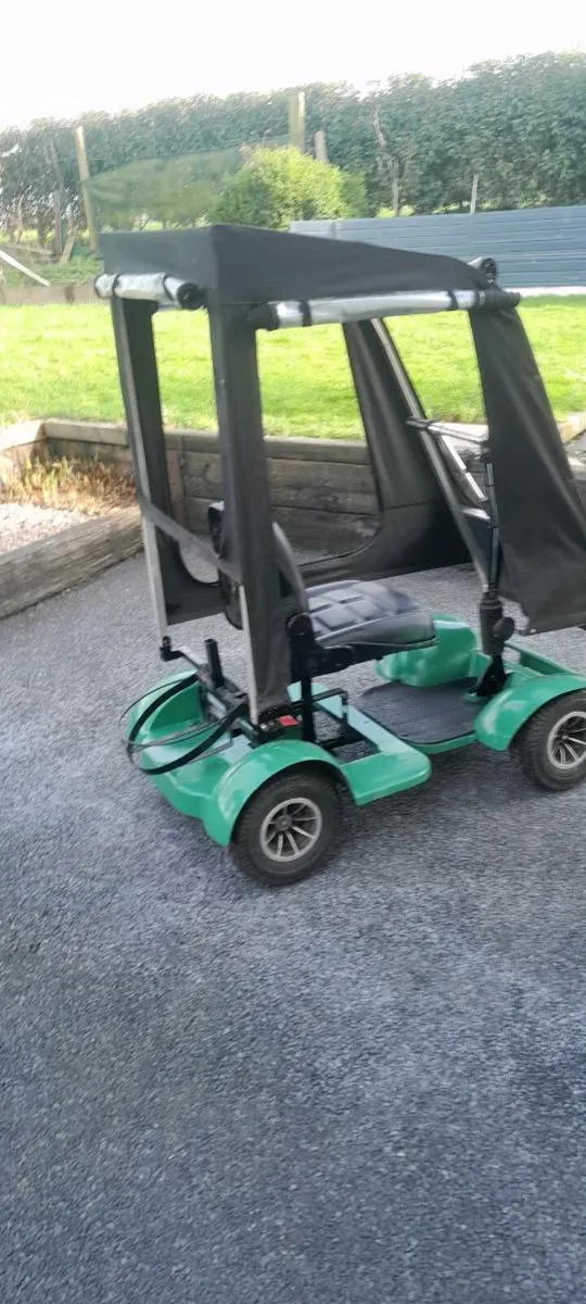 Golf buggy - Image 2