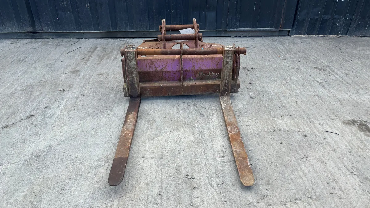 Prodem Pallet Forks to suit excavator 65mm/80mm - Image 2