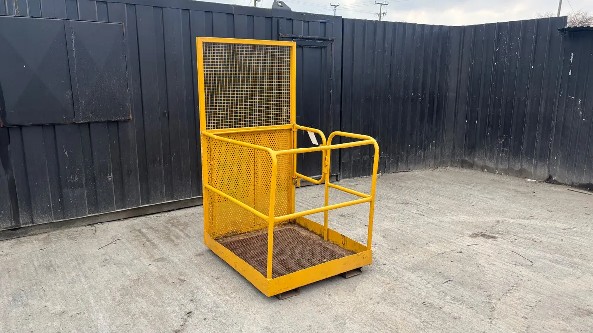 Man Basket to suit pallet forks - Image 1