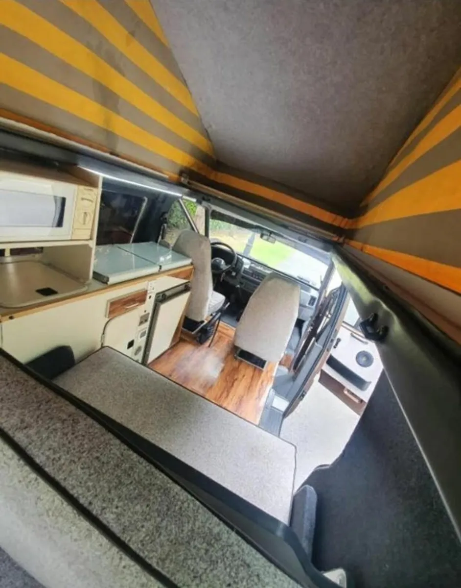 Camper van Transit Restored Vintage  TURBO - Image 4