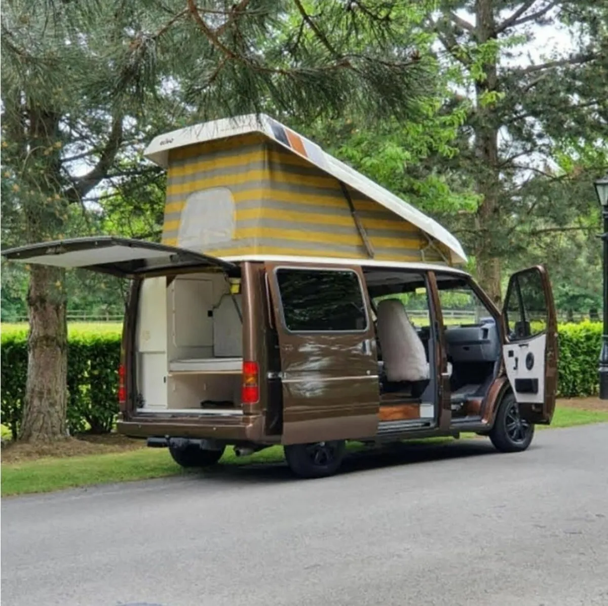 Camper van Transit Restored Vintage  TURBO - Image 2