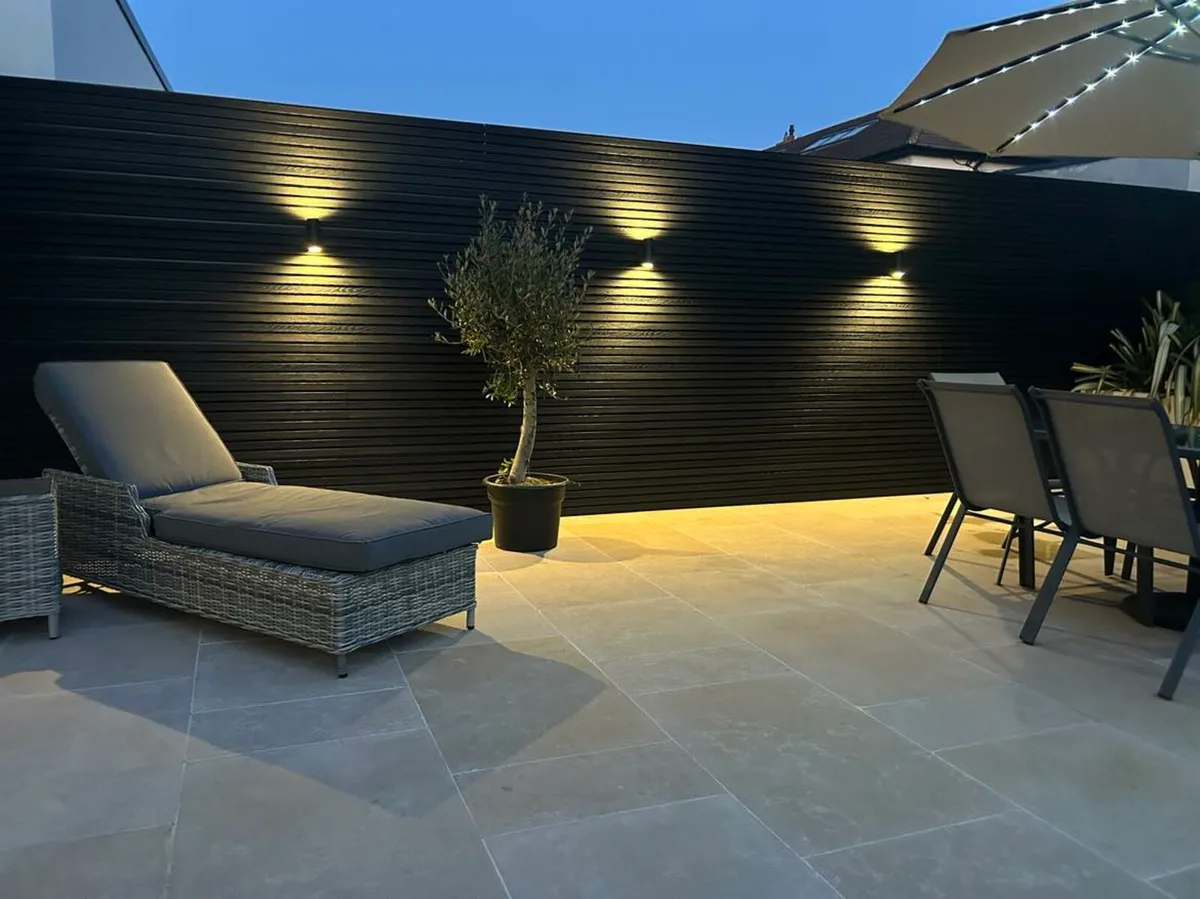 COMPOSITE SLATTED CLADDING - Image 1