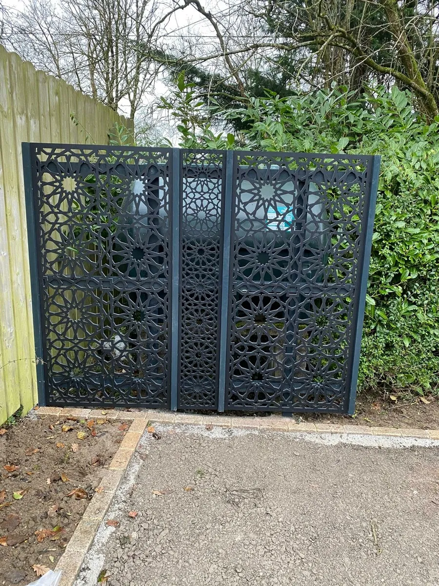 Composite Decorative Screens - Image 2