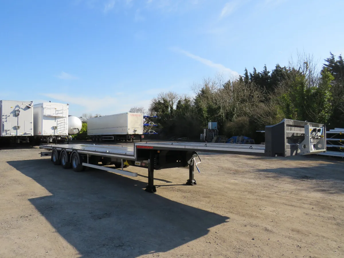 Stepframe Flat trailer - Image 3