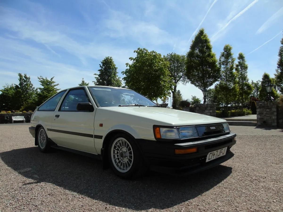 Toyota Corolla GT coupe uk car - Image 3