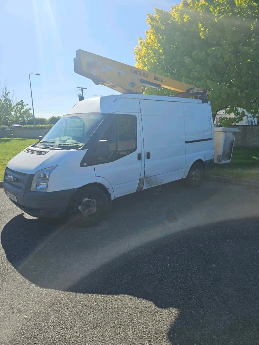 2014 Ford Transit Versalift 36NF - Image 2