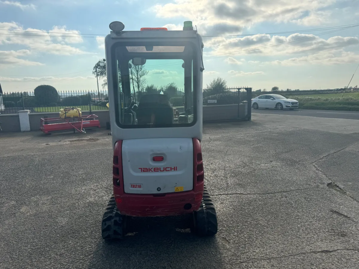 2019 Takeuchi TB216 - Image 4