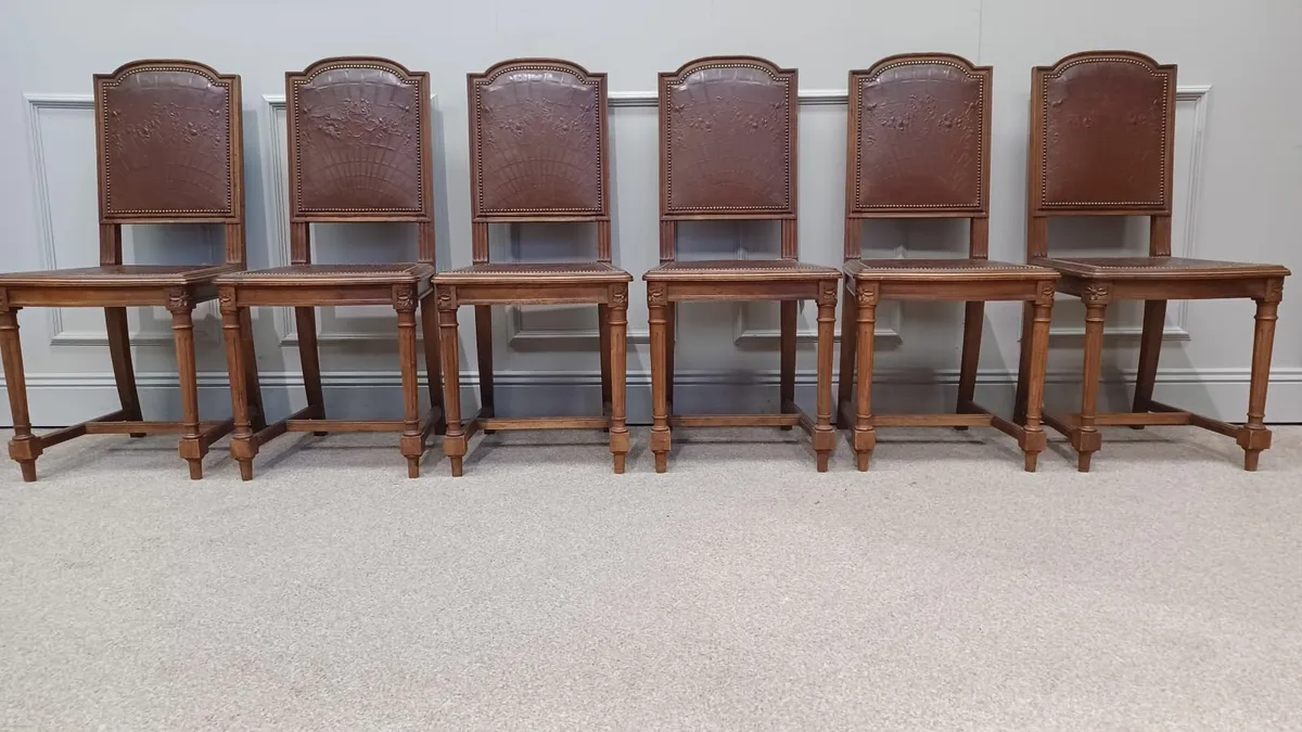 6 chairs with embossed leather - Image 3