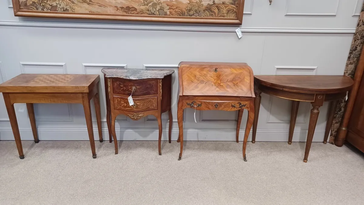 4 interesting pieces of furniture - Image 2