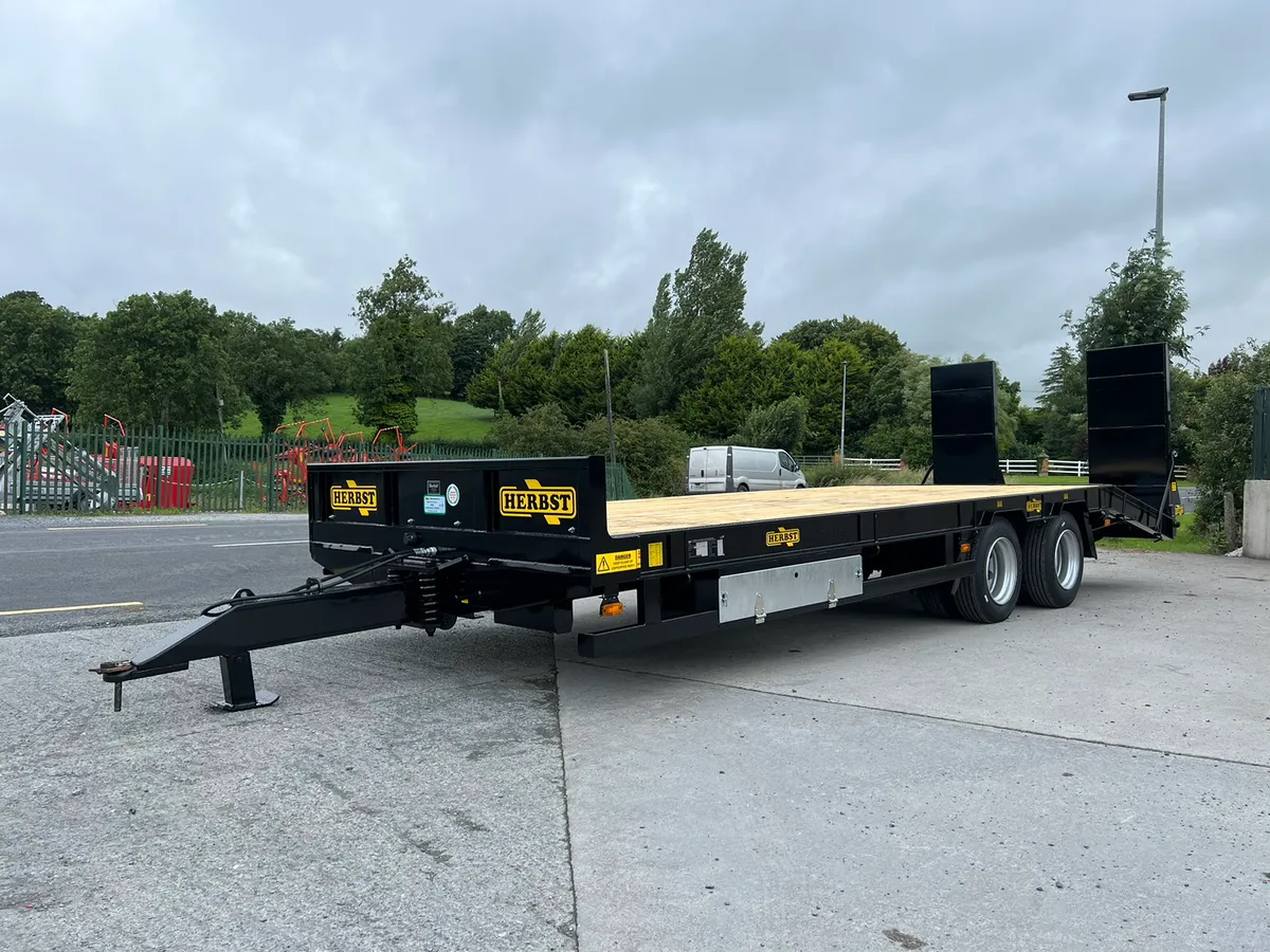 *** NEW HERBST 19 TONNE 24FT LOW LOADER *** - Image 1
