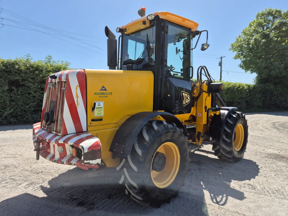 JCB 411 Loading Shovel - Image 3