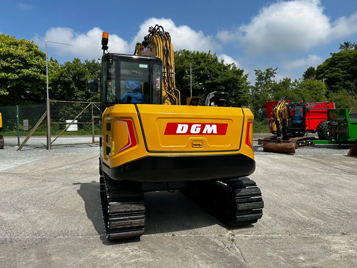 New DGM 8 tonne. - Image 3