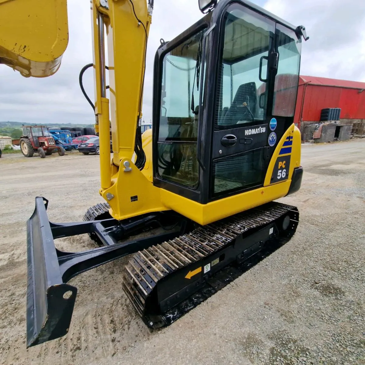 Komatsu PC56-7 - Image 4