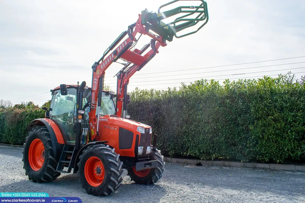New McHale R5 Bale Handler - Image 2