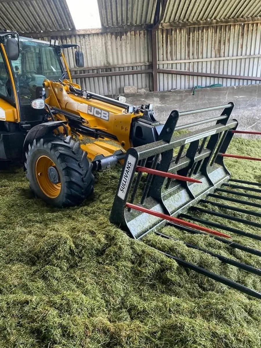 Buckrake, silage fork, grass fork, push off - Image 1