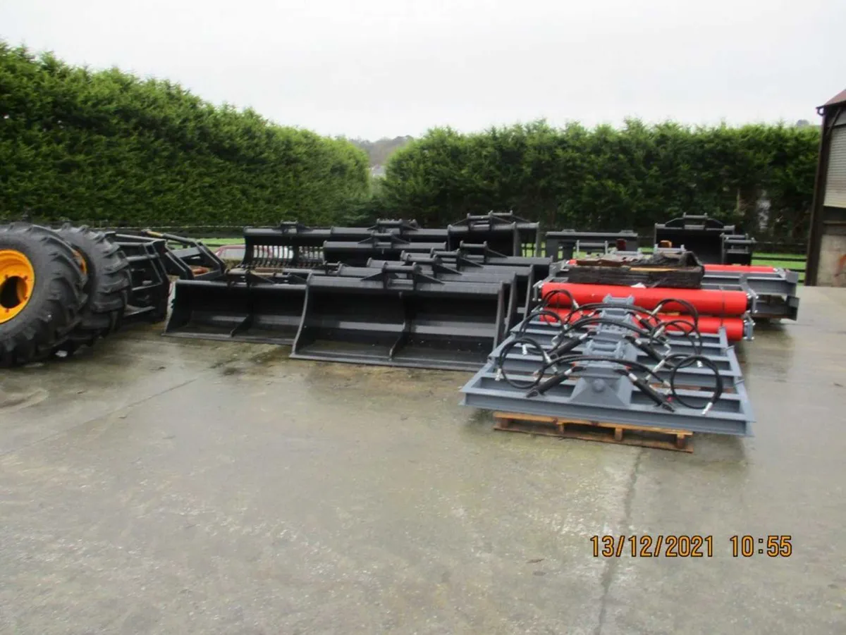 New Heavy Duty Tile Drain Buckets - Image 2