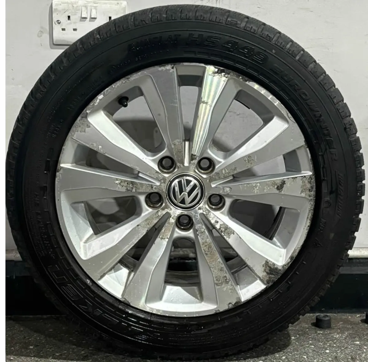 16" GENUINE OEM VW GOLF / CADDY ALLOY WHEELS & TYR - Image 4