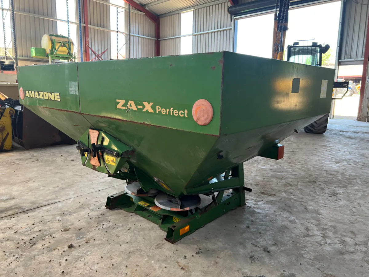 Amazone ZA-X 1402 Fertiliser Sower - Image 2