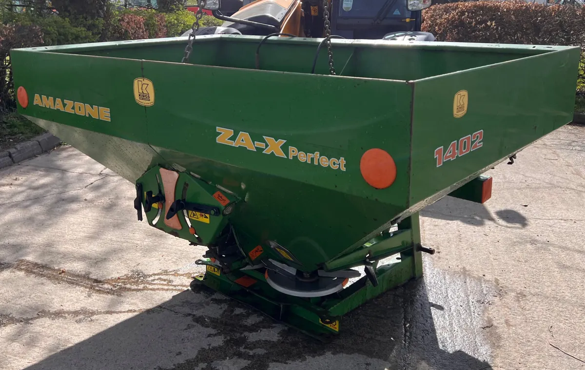 Amazone ZA-X 1402 Fertiliser Sower - Image 1