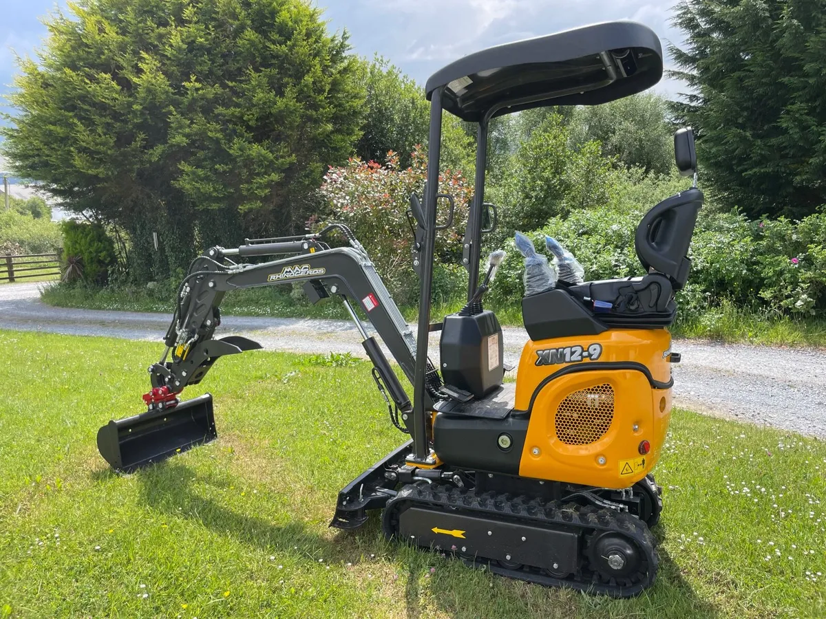 Rhino Servo 1.2T Micro Digger. Finance. - Image 3