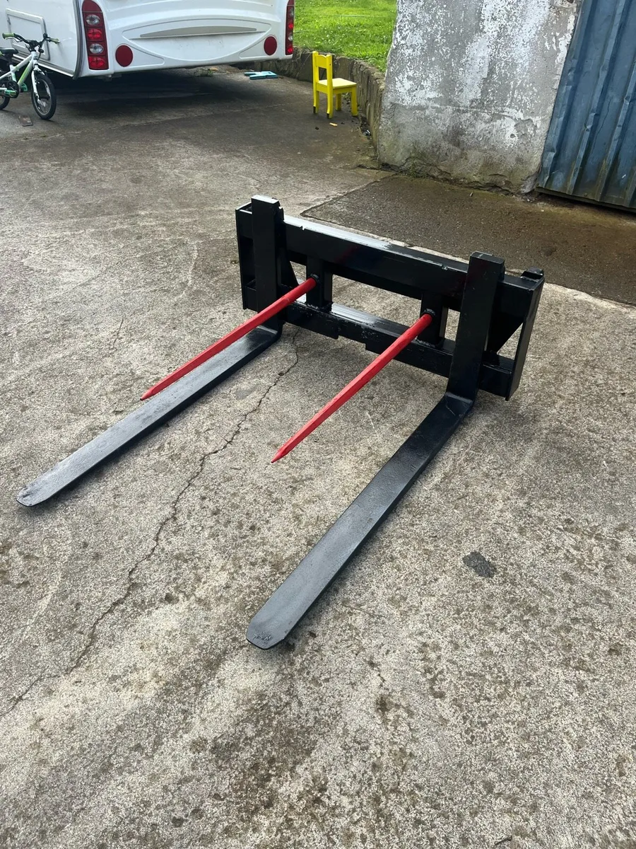 Pallet forks - Image 1