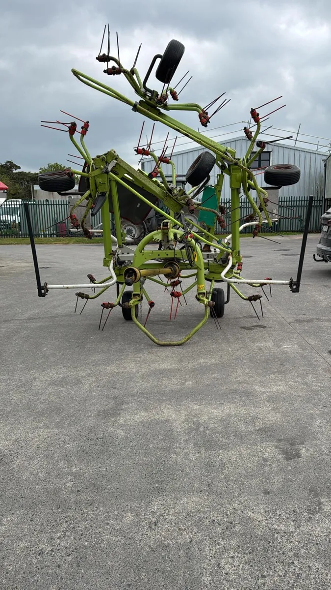 CLAAS Volto 800 - Image 2